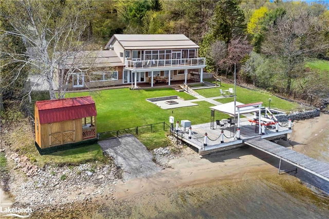 405 Champlain Road
