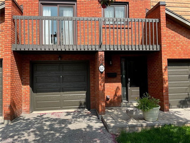 32 - 4156 Fieldgate Drive