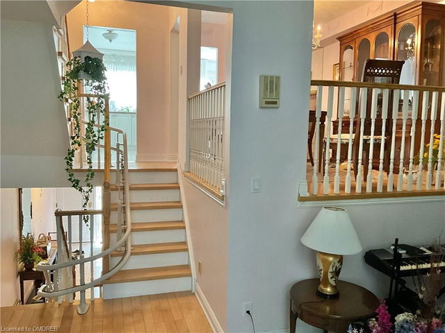 32 - 4156 Fieldgate Drive