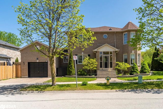 30 Bruce Crescent