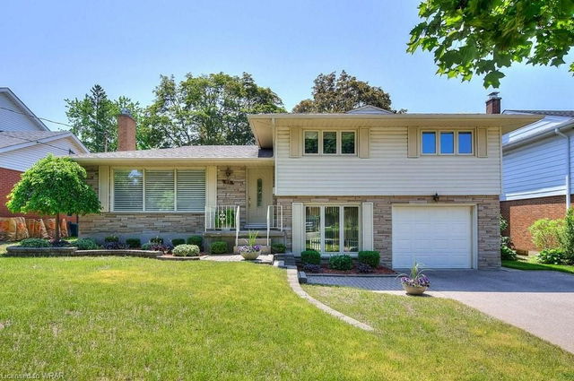 93 Deerfield Avenue
