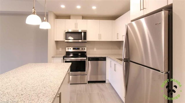 204 - 333 Gosling Garden