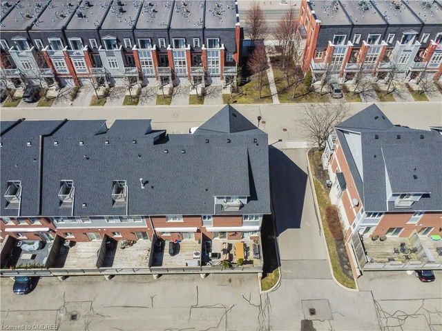 19 Compass Way