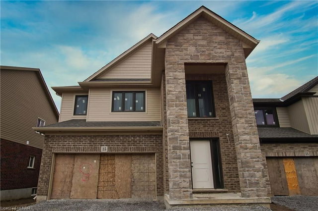15 Alicia Crescent