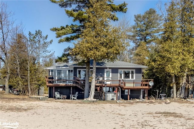 1644 Tiny Beaches Road