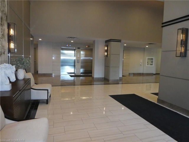 806 - 2486 Old Bronte Road