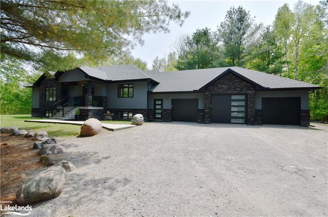 98 Windermere Circle