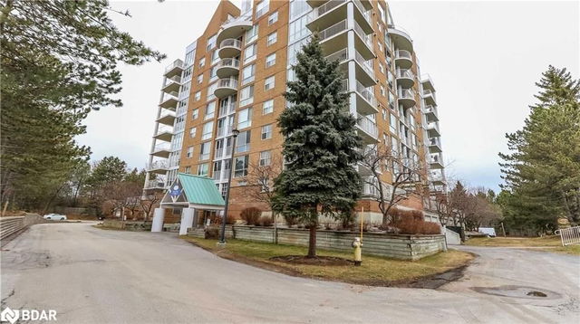 401 - 24 Ramblings Way