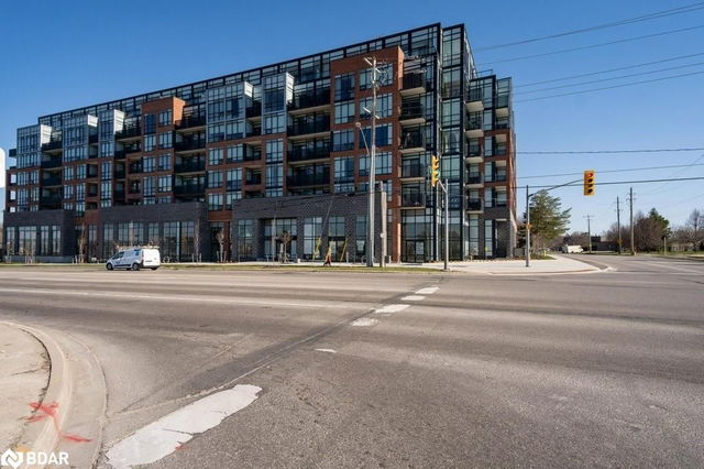 231 - 681 Yonge Street