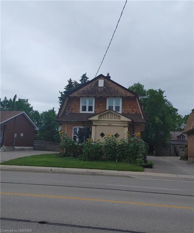 240 Dunlop Street