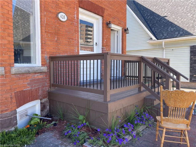 MAINFLOOR - 426 St. Paul Street