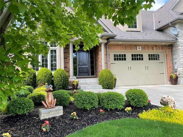 6 Timmsdale Crescent