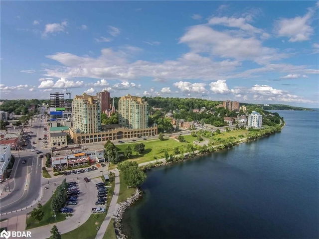 1010 - 140 Dunlop Street