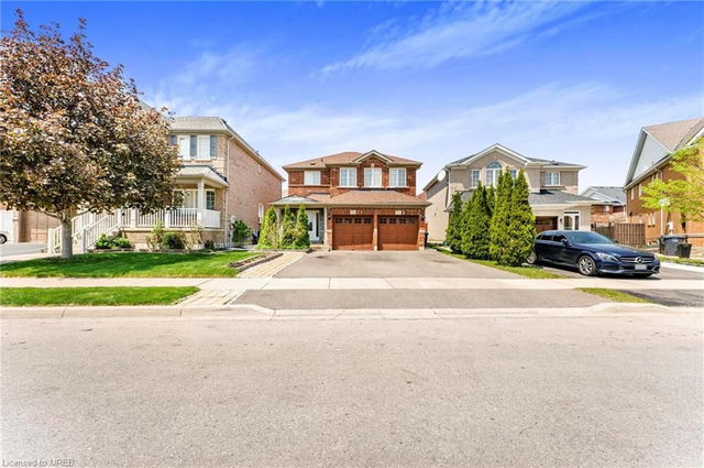 34 Ferncastle Crescent