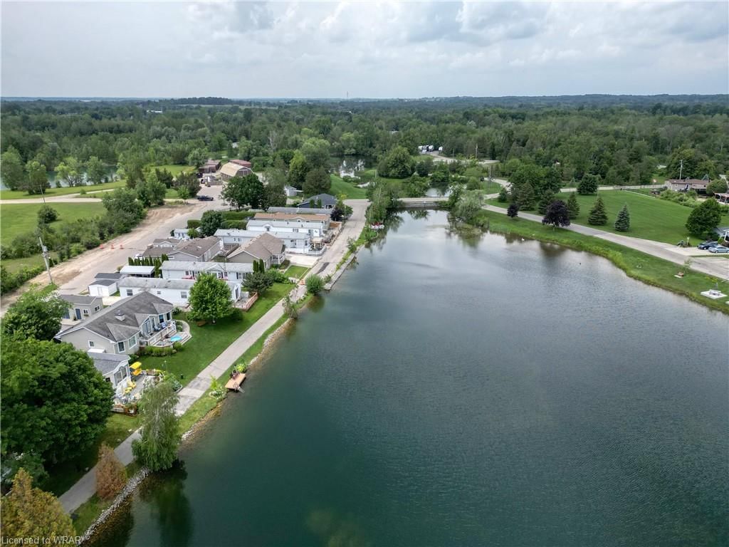 Modular Home sold at 4 Sumac Pvt Street, Puslinch, Rural Puslinch East, N0B 2J0 - MLS: 40425548