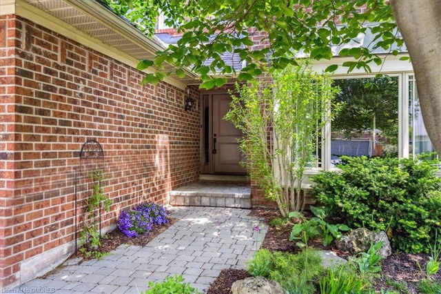 1273 Old Bridle Path