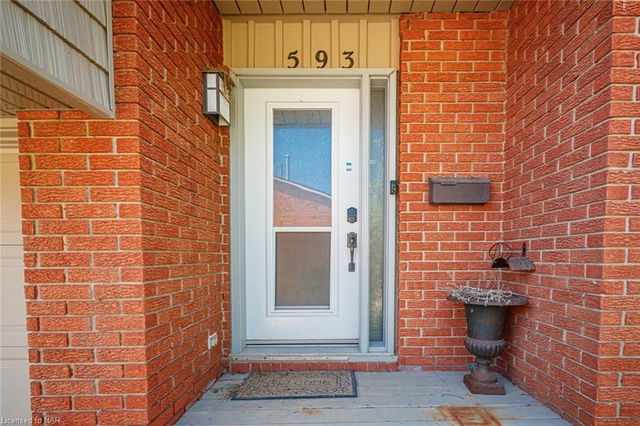 593 Tenth Street