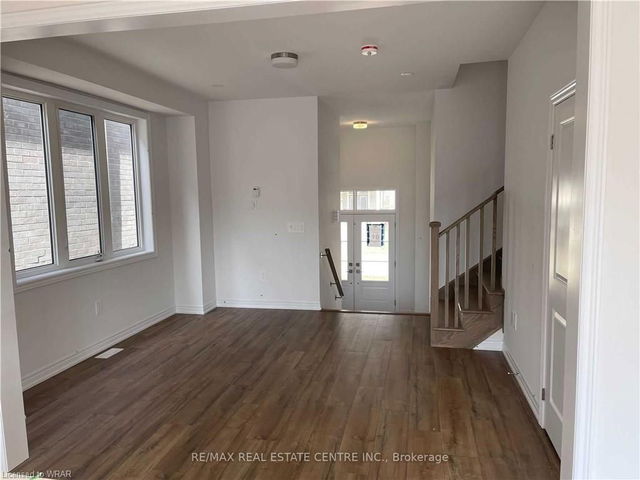 58 Harpin Way