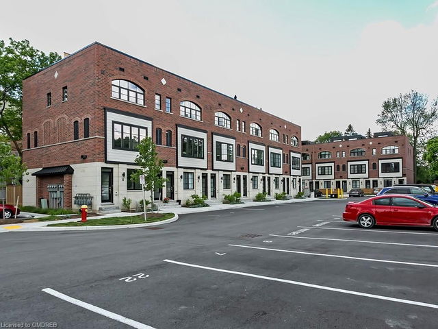 15 - 405 Plains Road