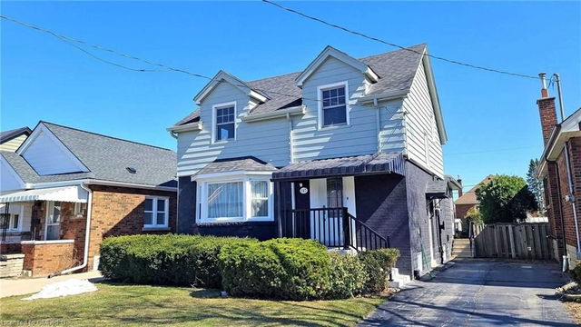 147 Garside Avenue