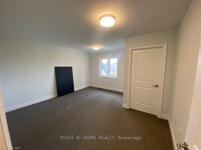 16 Paradise Grove