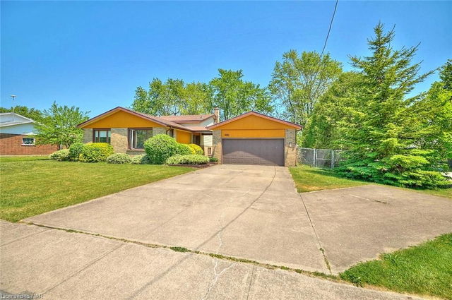886 Daytona Drive