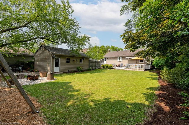 258 Jennings Crescent