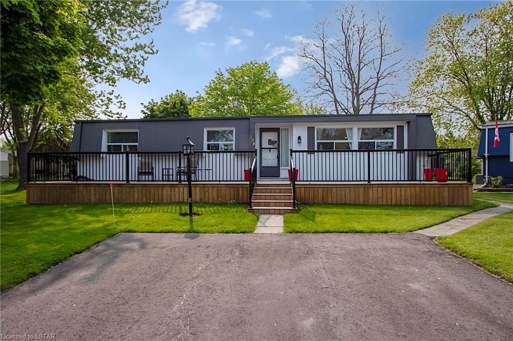 Modular Home sold at 108 Hickory Hills, Grand Bend, ON, N0M 1T0 - stephen Township - MLS: 40426569