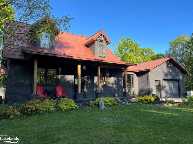 1136 Limberlost Road