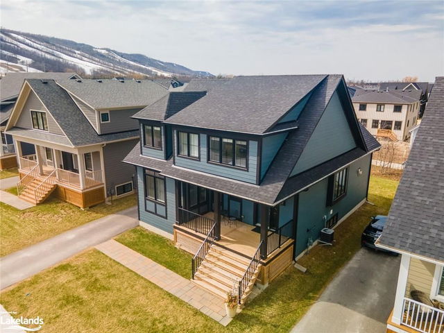 294 Yellow Birch Crescent
