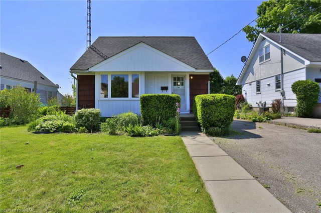 103 Ballantyne Avenue