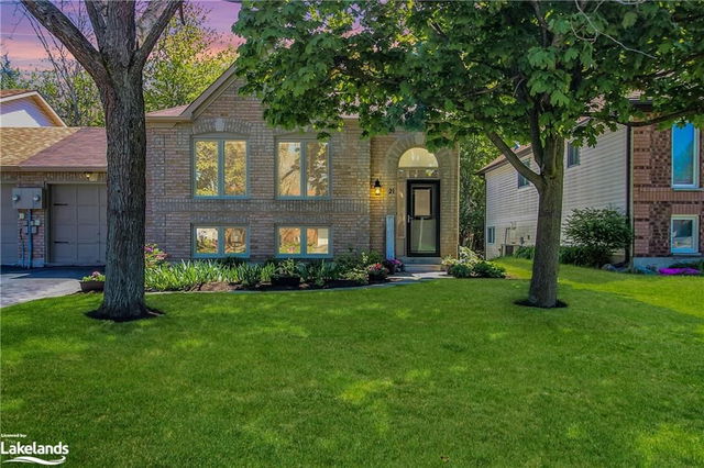 21 Harbour Crescent