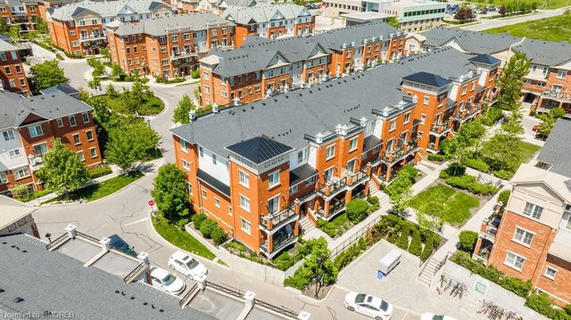 15 - 39 Hays Boulevard