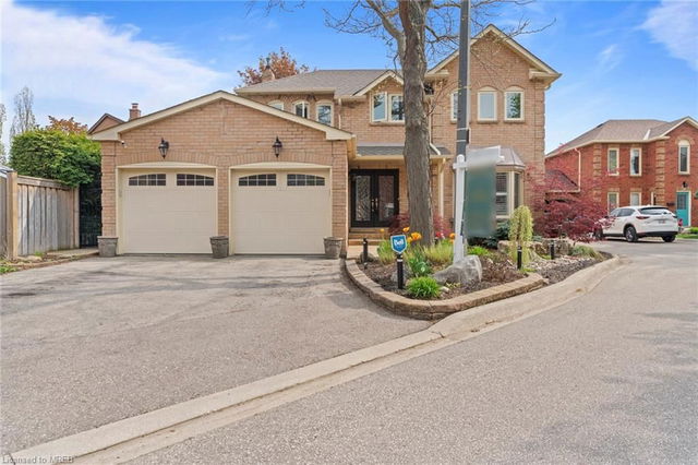 6624 Mockingbird Lane