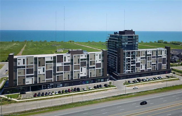 707 - 560 North Service Road Road