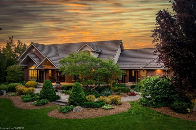 18 Fox Run Drive