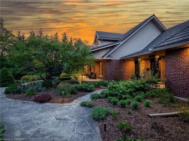 18 Fox Run Drive