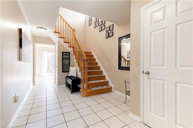 504 Eliza Crescent