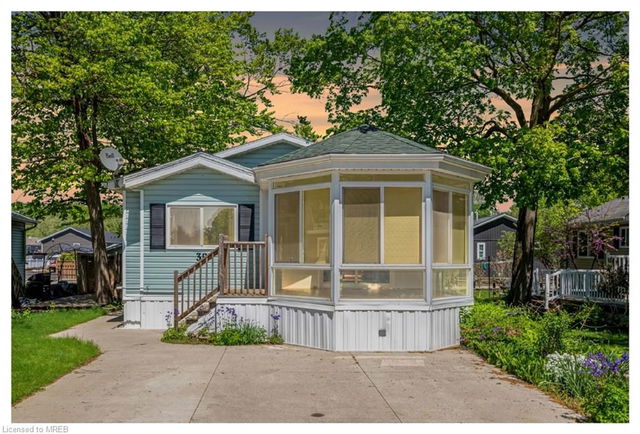 38 Dogwood Road