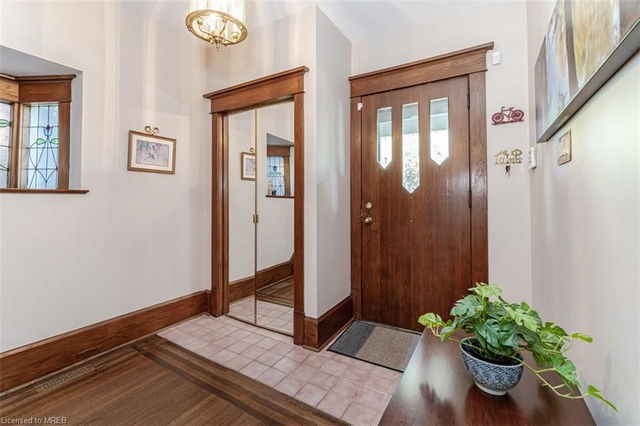 3 Playter Crescent