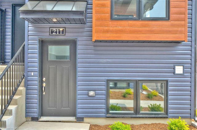 211 - 781 Clare Avenue