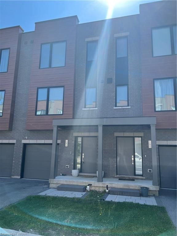 18 - 107 Concession Street