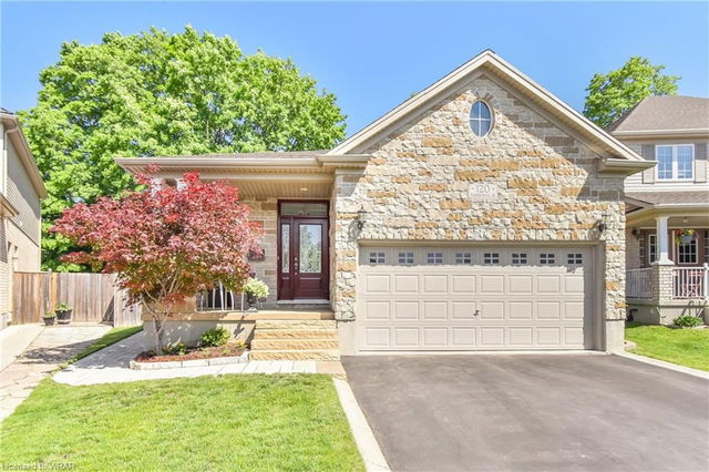 120 Timber Creek Crescent