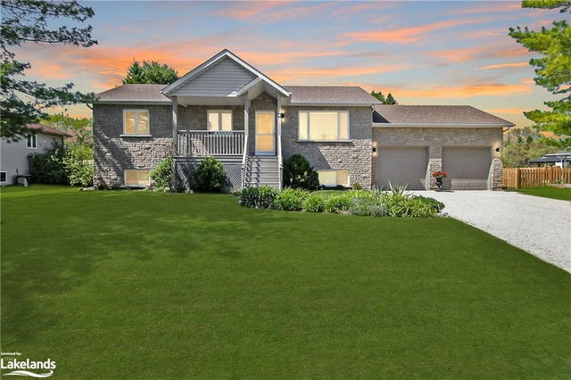 4 Lamont Creek Drive