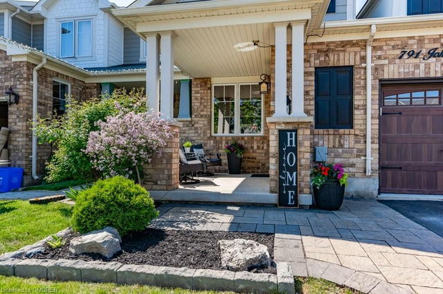 791 Johnson Heights