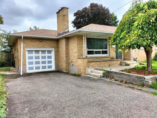 Lower - 7854 Thorold Stone Road
