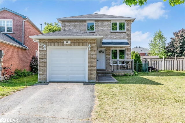 69 Delaney Crescent