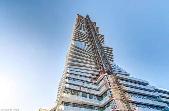 214 - 3883 Quartz Road
