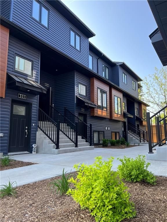 321 - 781 Clare Avenue