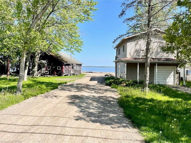 264 Robins Point Road